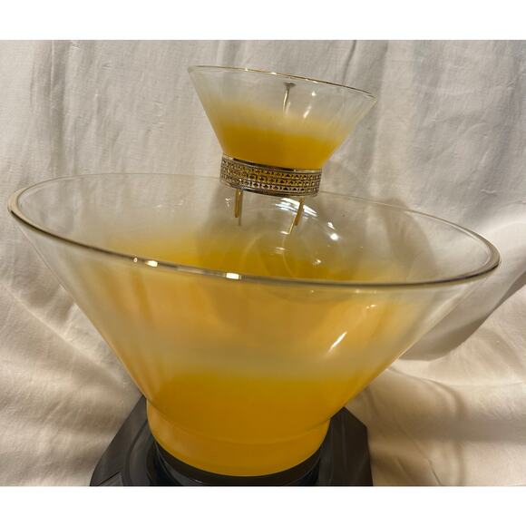 Vintage Anchor Hocking Chip & Dip Bowl Set Frosted Yellow 2 Tier MCM Party 60s - Picture 8 of 15